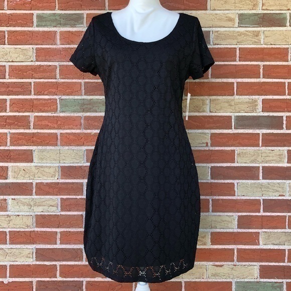 🖤 NWT Isaac Mizrahi Eyelet Round Neck Black Short Sleeve Dress - Picture 1 of 12